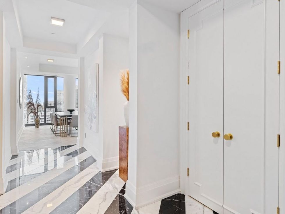 35 web or mls img 9841 1024x771