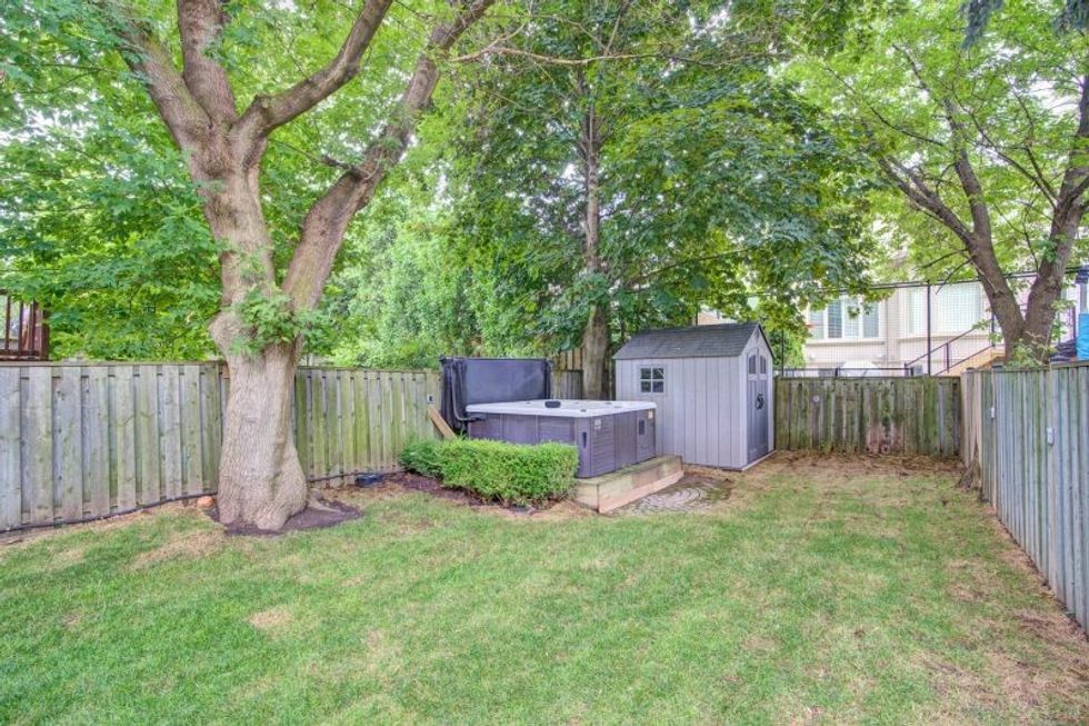 380 old orchard grove toronto large 030 025 380 old orchard grove toronto 1500x999 72dpi e1596813907461