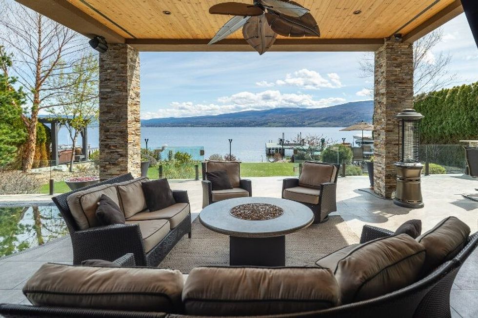 4165 gellatly road west kelowna okanagan lake home 14