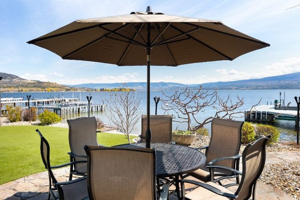 4165 gellatly road west kelowna okanagan lake home 17