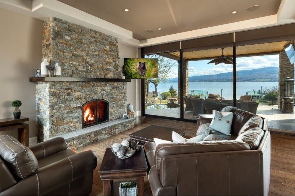 4165 gellatly road west kelowna okanagan lake home 4