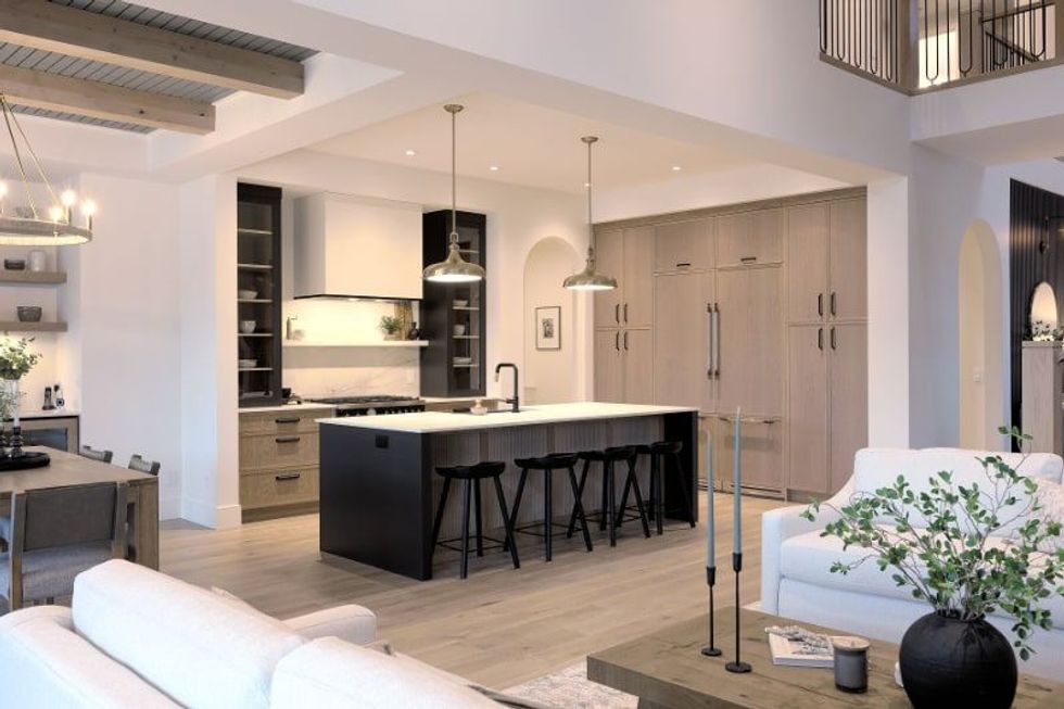 4266 ladd court kitchen 6 min