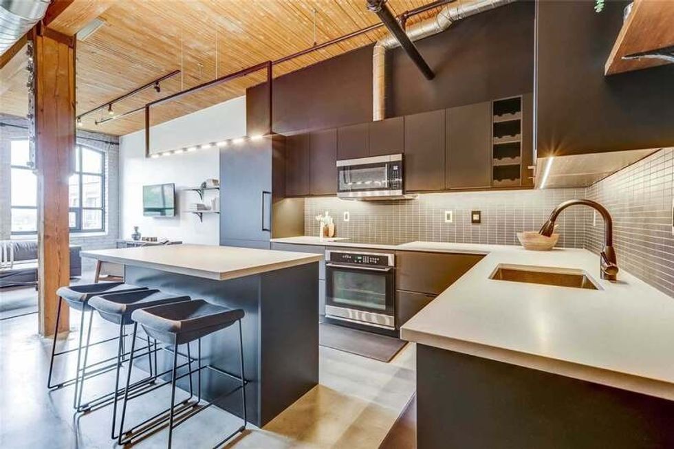 430 68 broadview avenue toronto e4961920 3 p