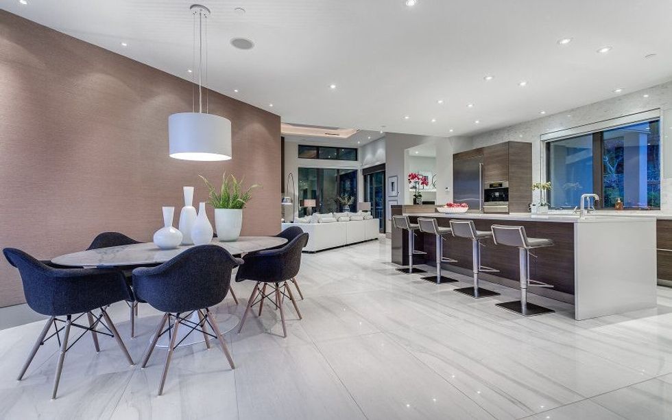 43731573r 1 edited 1