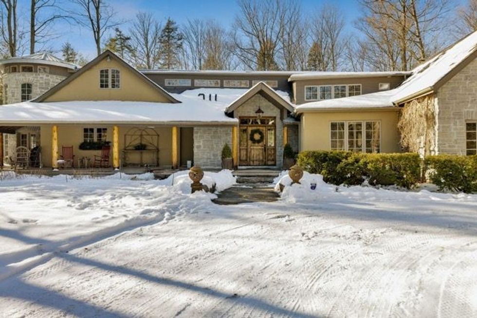 4390 anderson street front 3 1