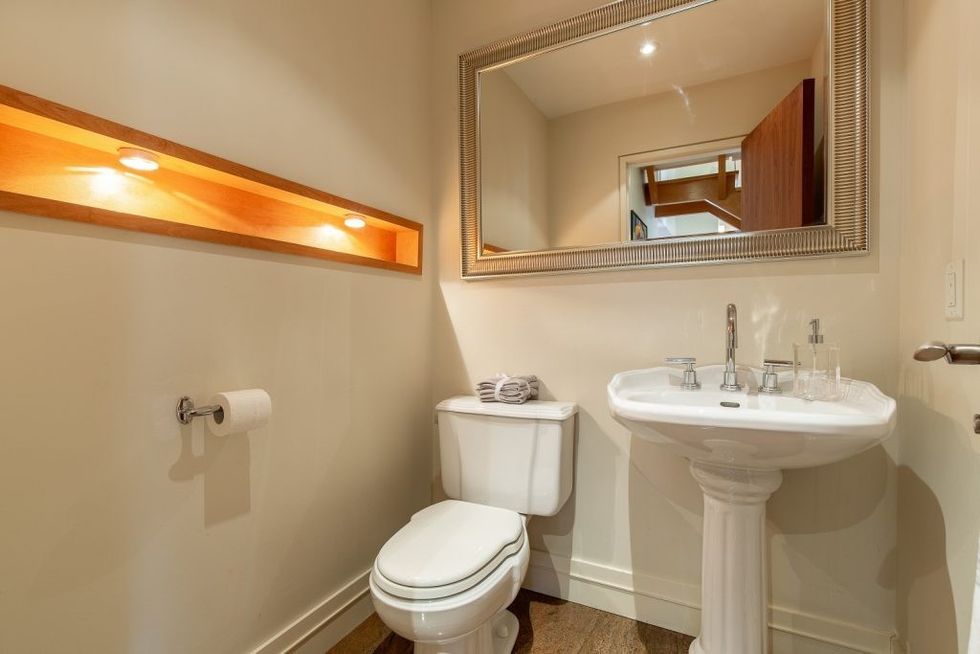 44029325print 1024x683