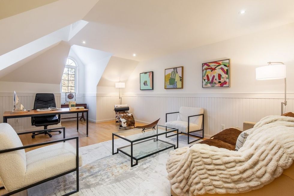 44029363print 1024x683