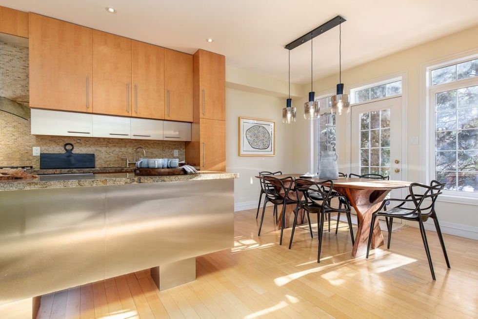 44029378print 1024x683