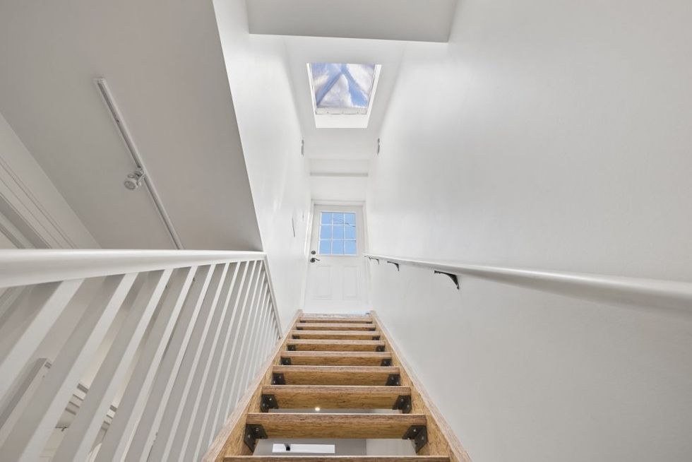 44208205print 1 1024x683