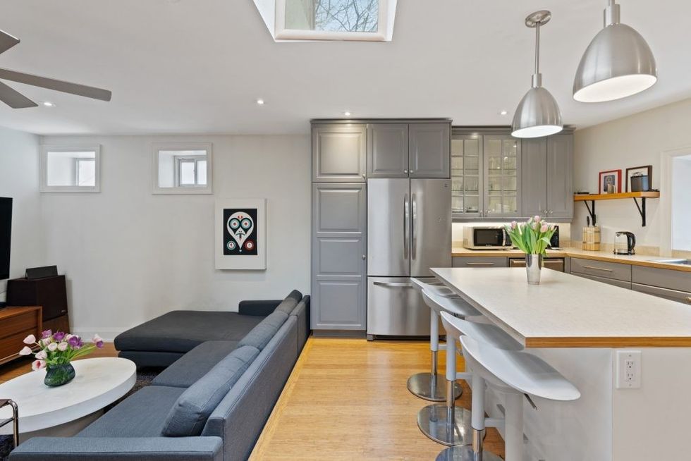 44208236print 1024x683