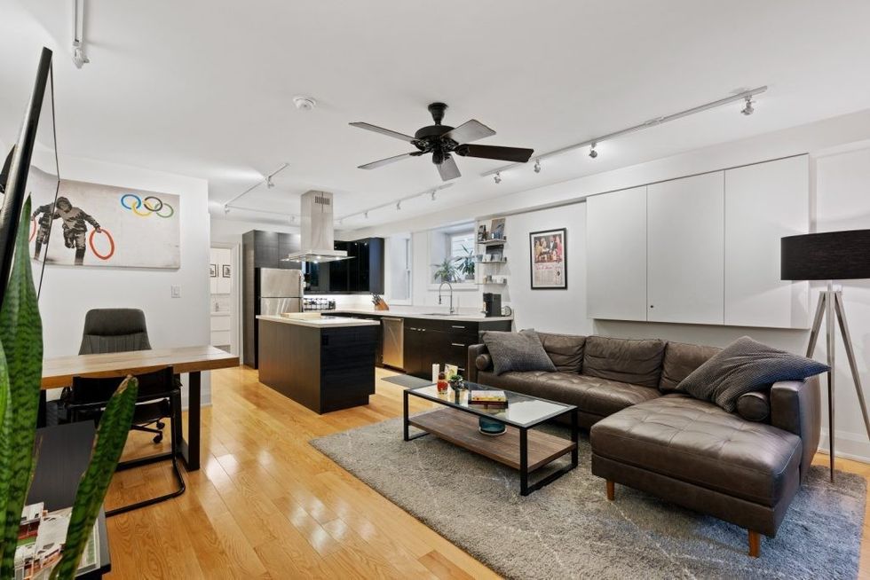 44208247print 1024x683