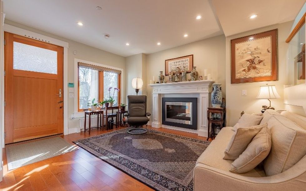 44719749print edited