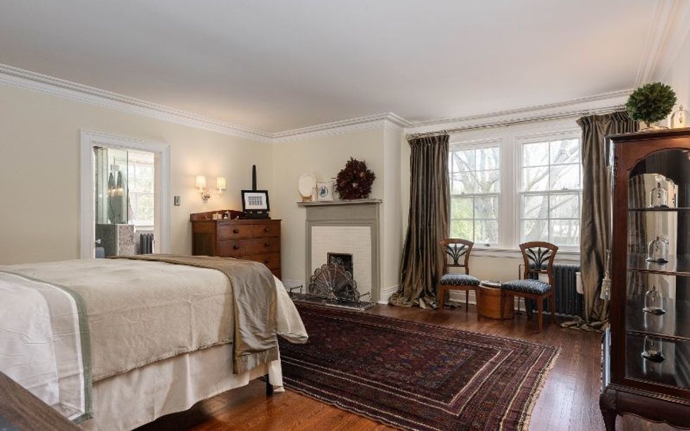 45025548print edited