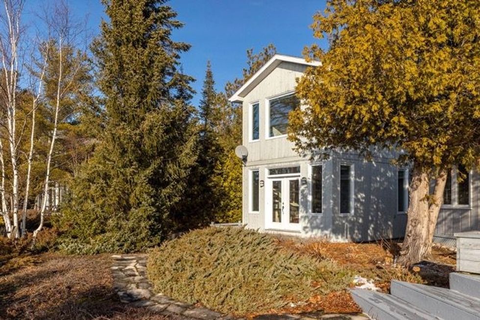 48 parklane court back medium