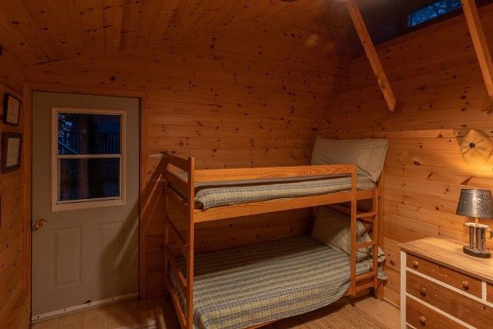 48 parklane court bunkie medium