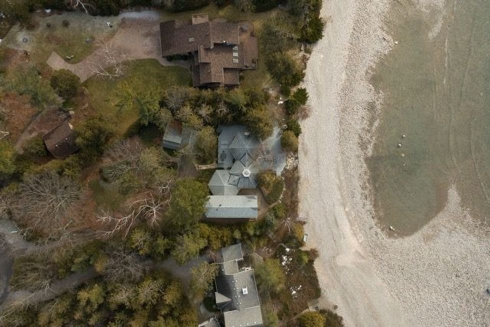 48 parklane court overview medium