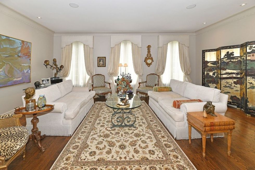 49208867print 1024x683