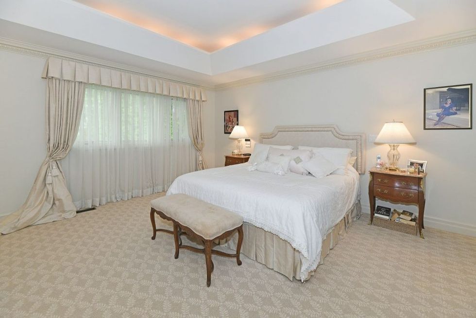 49208881print 1024x683