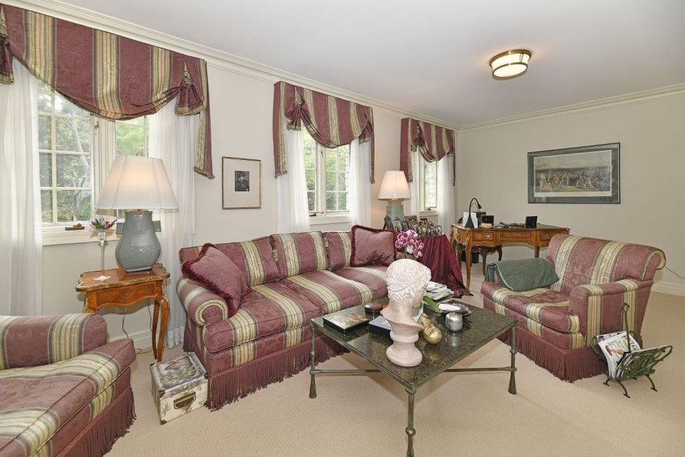 49208888print 1024x683