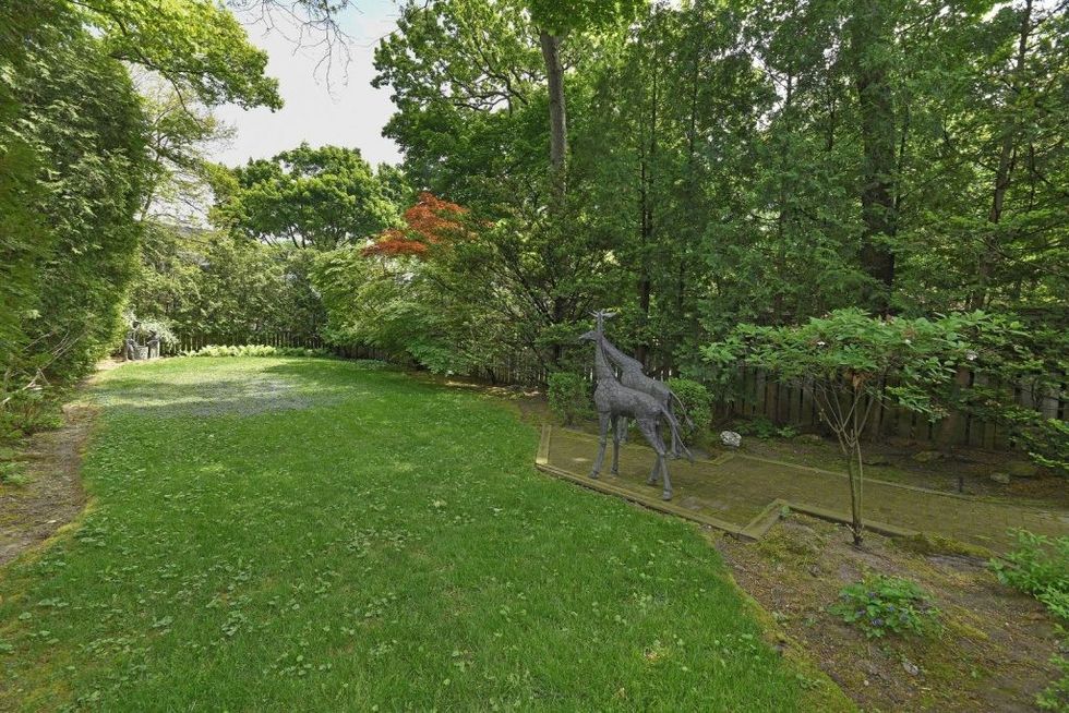 49208898print 1024x683