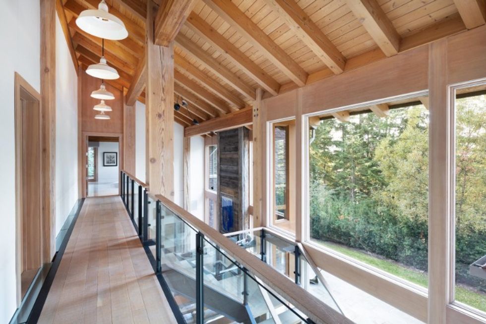 4fbb952124488c8415c57dcd9046a5c5