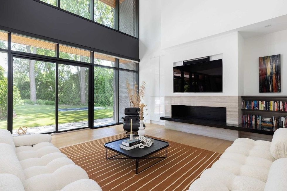 5 pheasant lane toronto w5668242 40 p