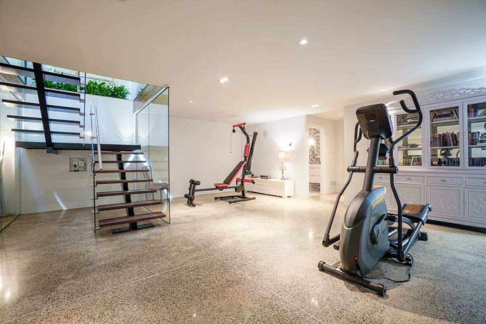 54 spruce mls web 22 1024x683