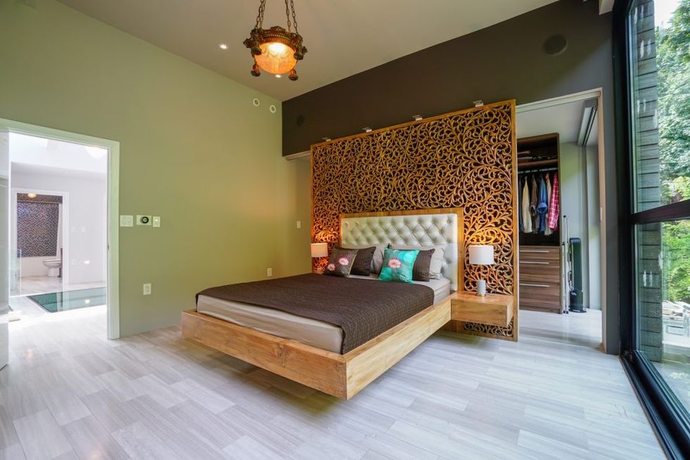 54 spruce mls web 52 1024x683