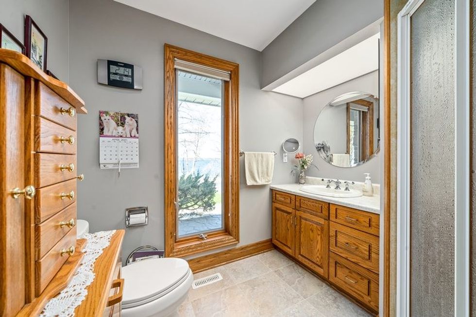 574 cressy bayside rd cressy on 18jpg