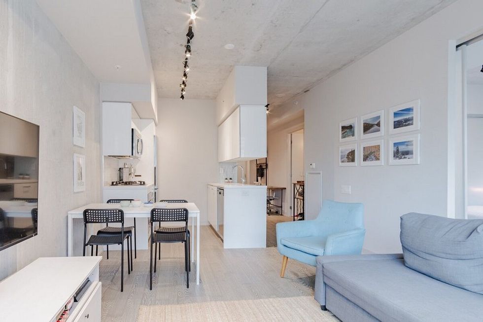 #601 -39 Brant Street, King West