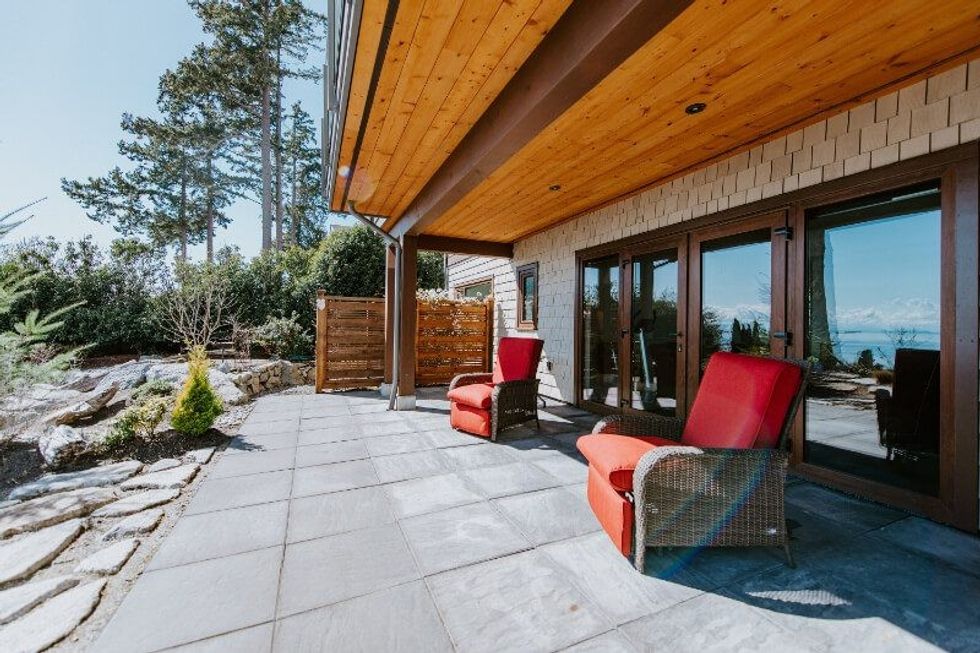 6035 silverstone lane sechelt sunshine coast home 19