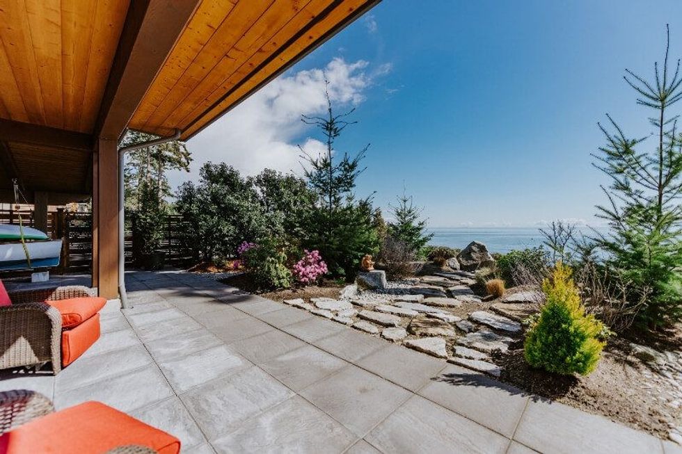 6035 silverstone lane sechelt sunshine coast home 20