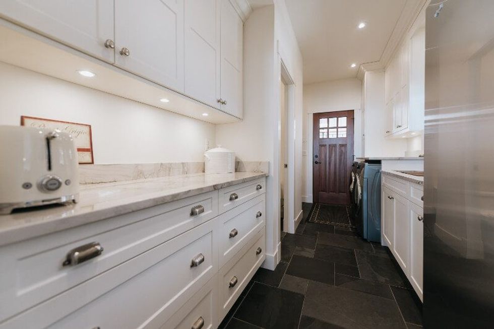 6035 silverstone lane sechelt sunshine coast home 8