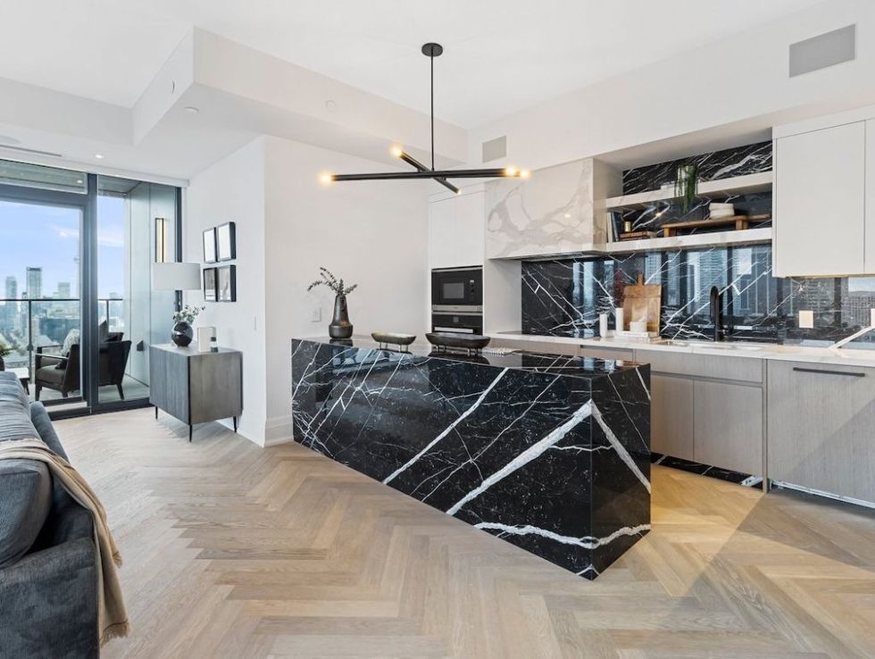 7 web or mls img 9847 1024x771