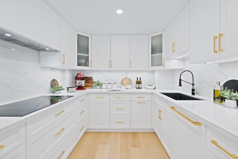 707 35 church street kithcen 2 medium 2