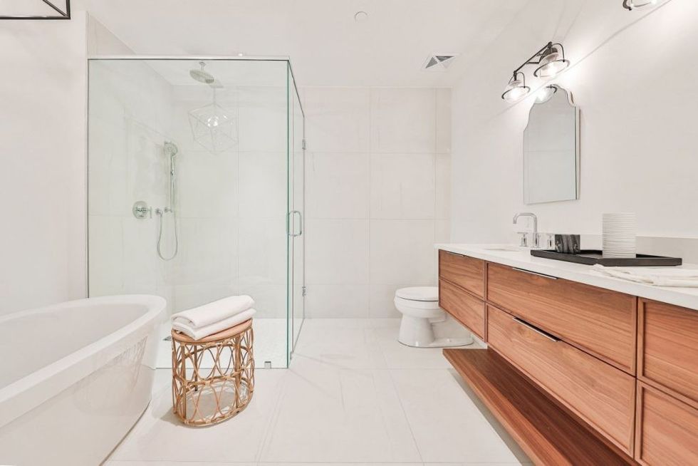 79360005print 1024x683