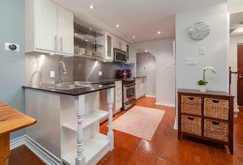 88 charles st e kitchen 2