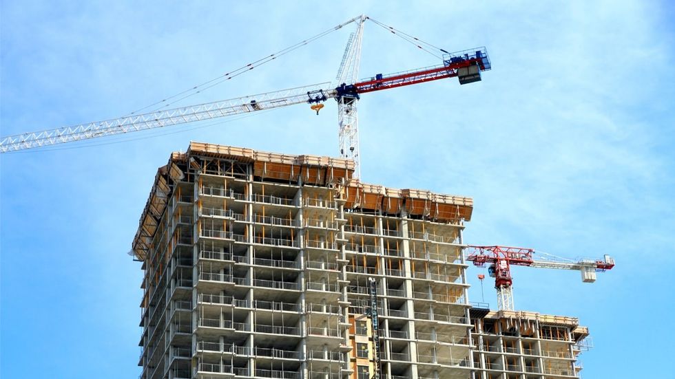 A high rise building under construction in Toronto.