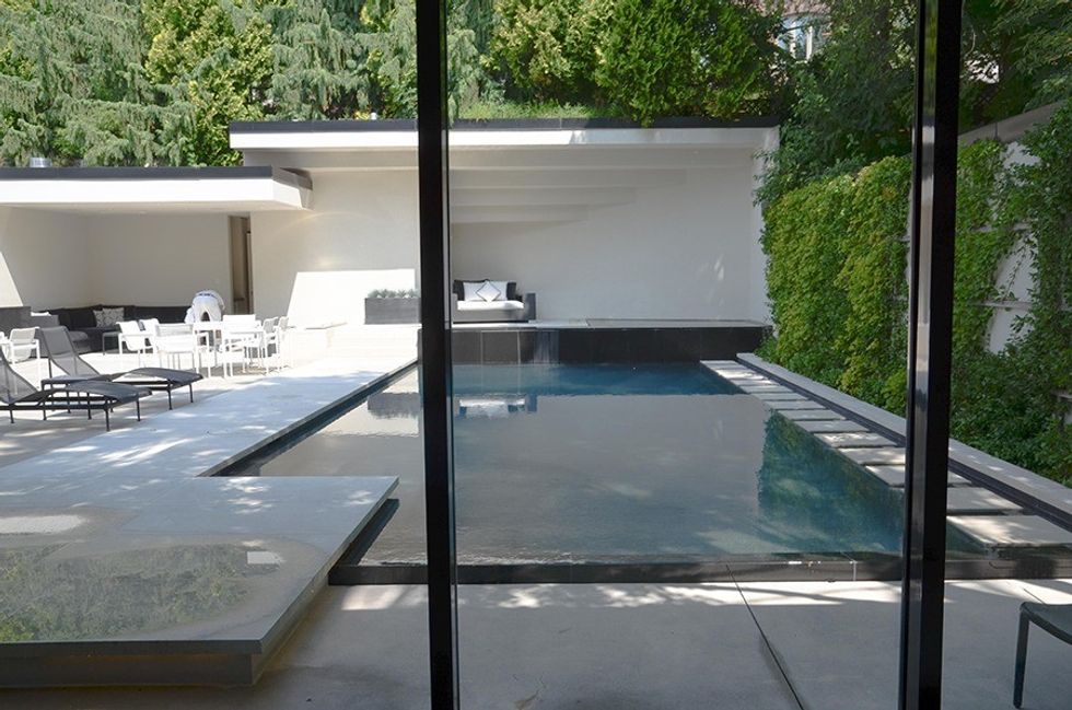 A stunning pool area put in by Leslie Flatt while renovating the house to make it more family-friendly. 