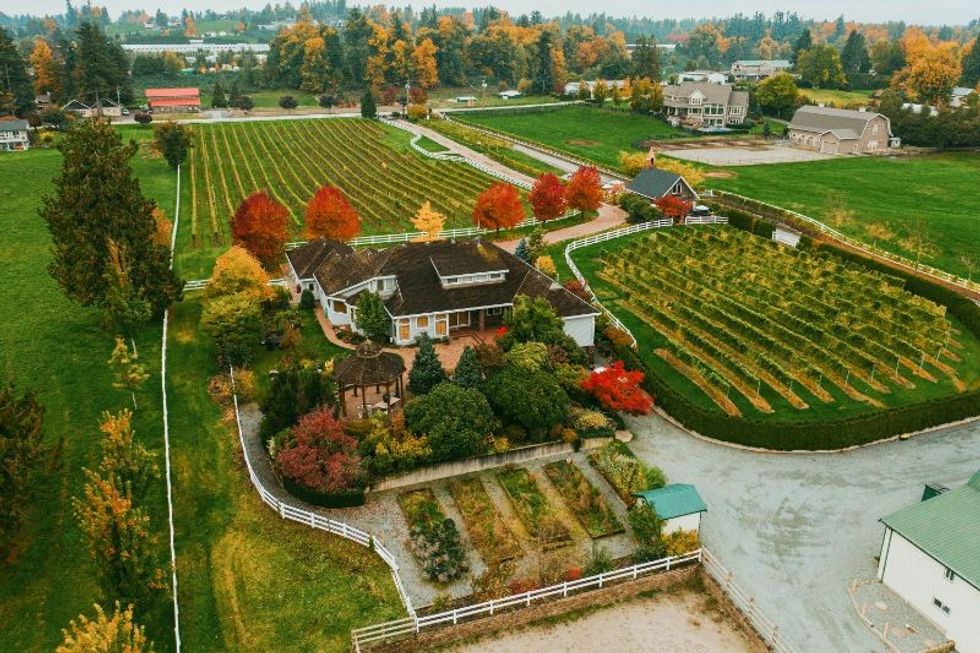 Abbotsford seaside park farmgate winery 3