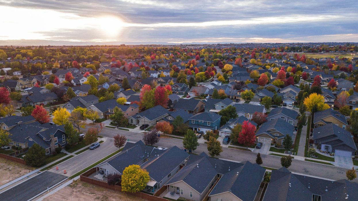 Aerial view of residential neighbourhood.