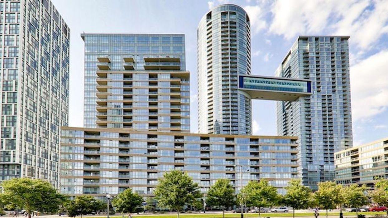 Airbnb-friendly buildings