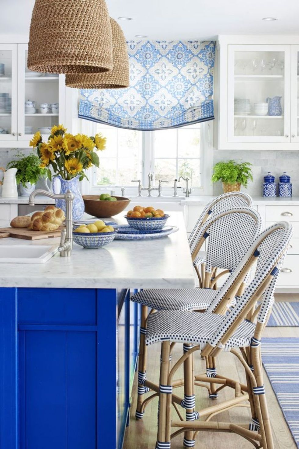 Amy neunsinger mark d sikes kitchen copy 682x1024