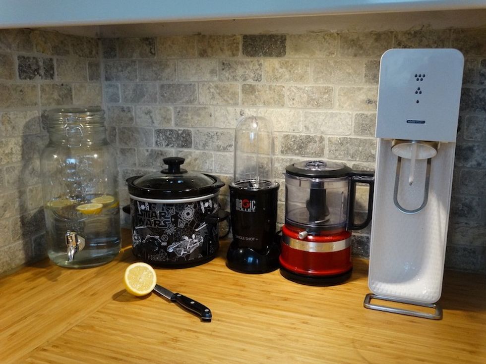 Annette kitchen stuff