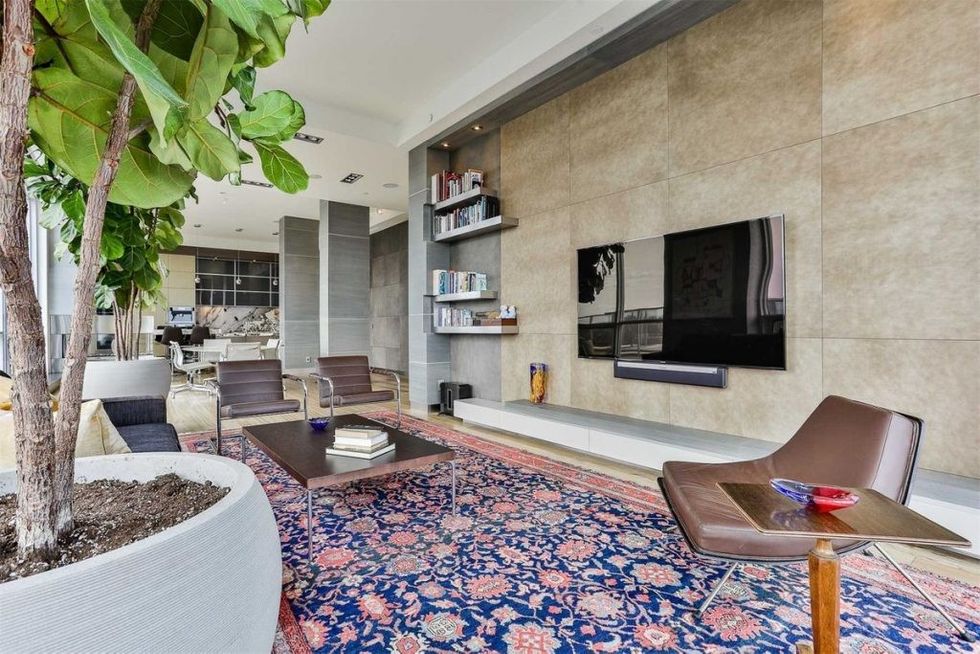 Avenue rd 1 1024x683