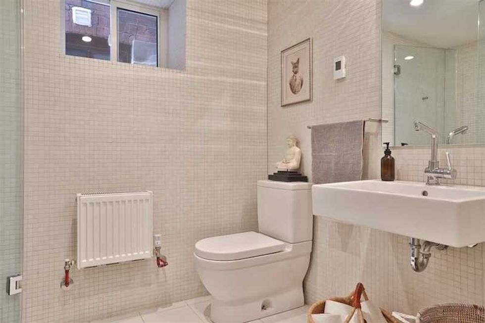 B 80 fermanagh avenue toronto w5126020 33