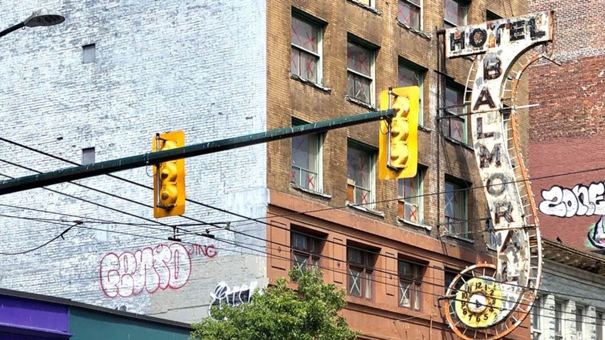 Balmoral Hotel in Vancouver