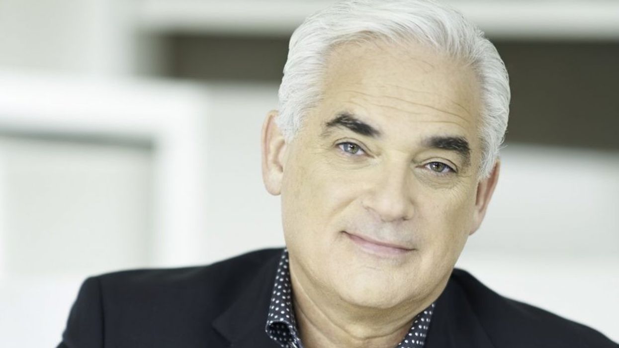 Barry cohen headshot 992x1024