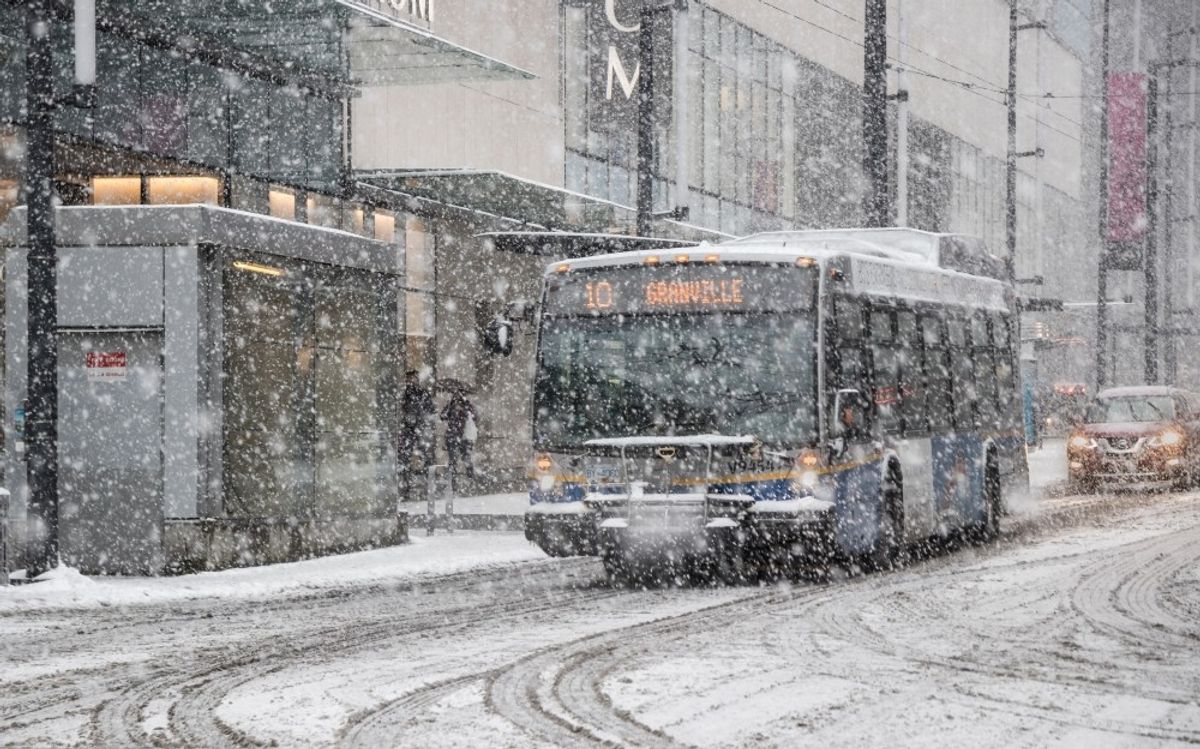 BC Storm December 2022 - YVR suspends all flights