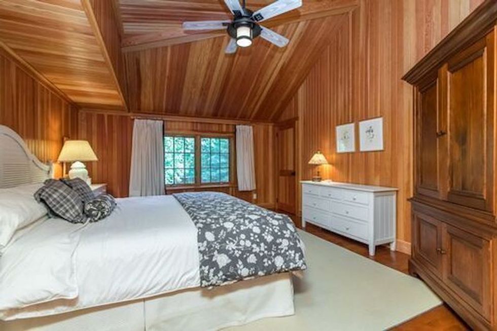 Bedroom2